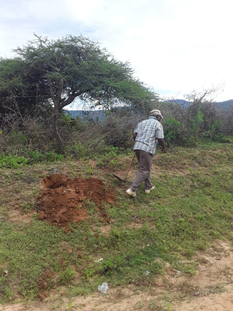 Mwanyani Dispensary Tree Planting 09-05-2020 22