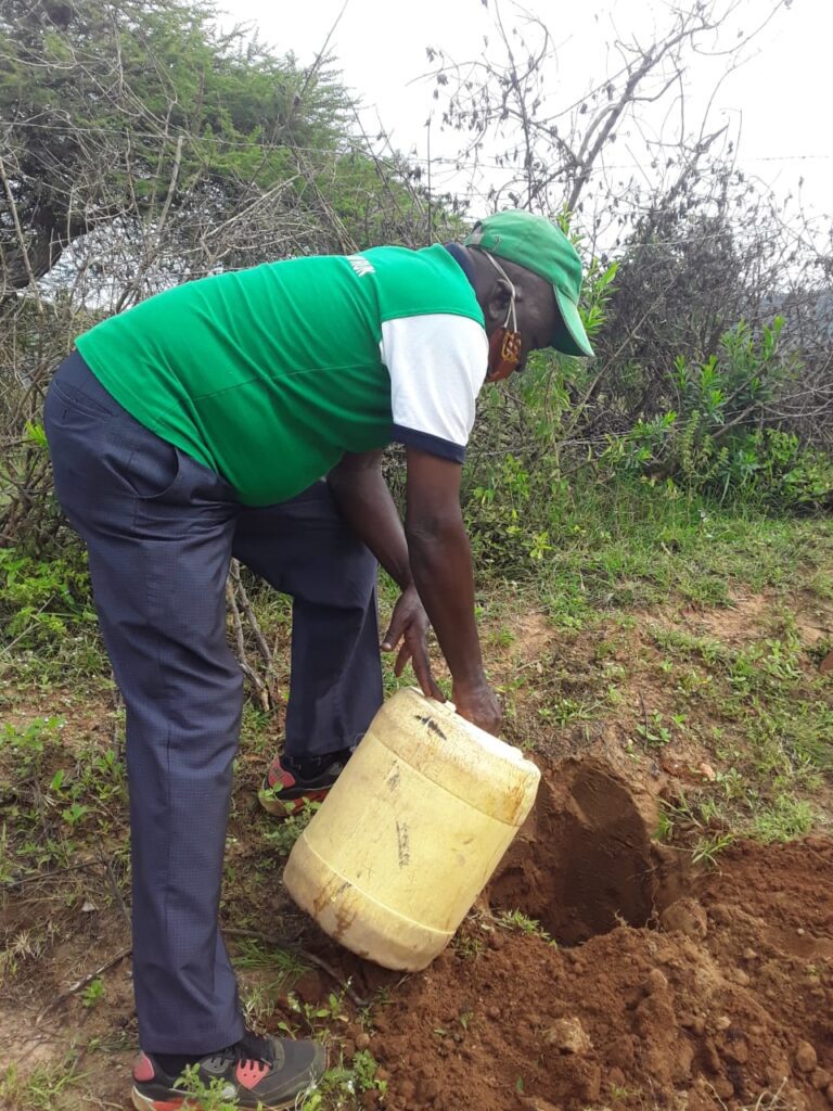 Mwanyani Dispensary Tree Planting 09-05-2020 9